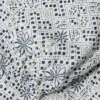Asymmetrisk blus med blommönster Asymmetrisk blus med blommönster