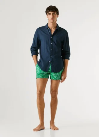 Badshorts med bladmönster