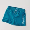 Badshorts med tryckt logotyp Badshorts med tryckt logotyp