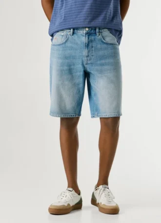 Bermudashorts i denim med avsmalnande passform