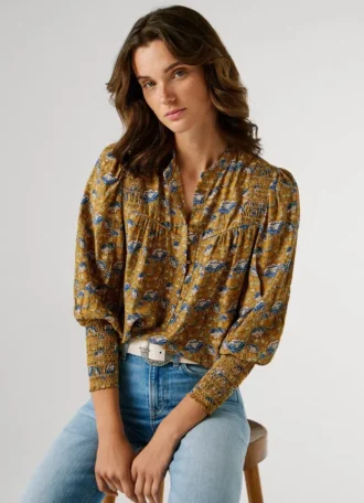 Blus med blommönster