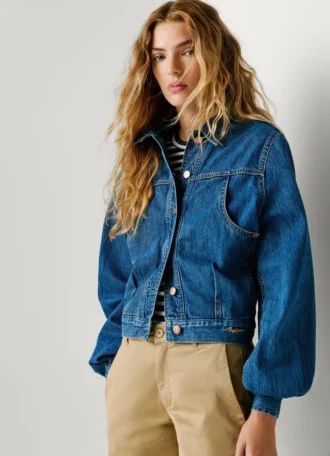 Jeansjacka med normal passform Jeansjacka med normal passform
