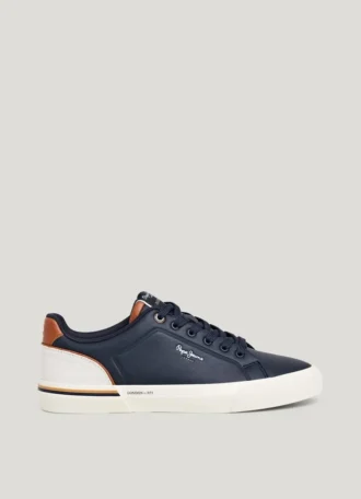 Klassiska sneakers med detaljer i mocka