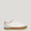 Klassiska sneakers med detaljer i mocka Klassiska sneakers med detaljer i mocka