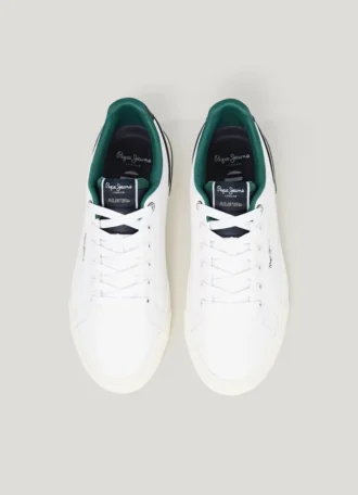 Klassiska sneakers med detaljer i mocka