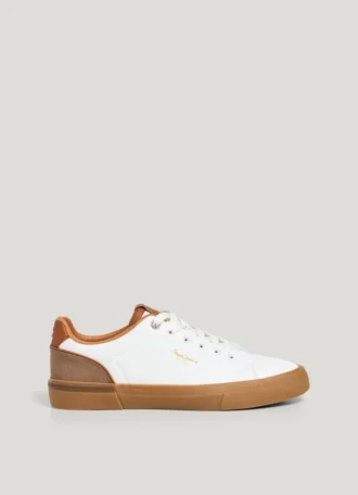 Klassiska sneakers med detaljer i mocka