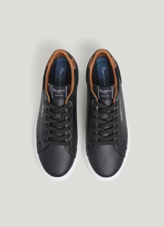 Klassiska sneakers med detaljer i mocka – Kenton
