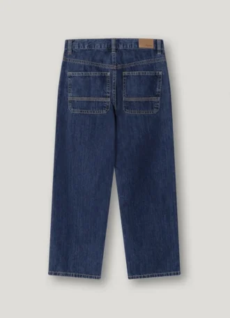 Löst sittande jeans med medelhög midja – Dan
