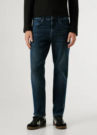 Raka jeans med medelhög midja – Cash Raka jeans med medelhög midja – Cash
