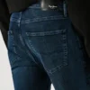 Raka jeans med medelhög midja – Cash Raka jeans med medelhög midja – Cash