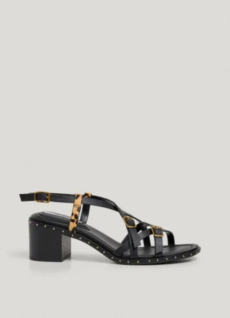 Sandaler med djurmönster