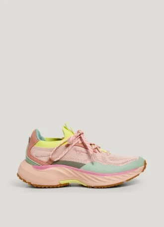 Sneakers i stickat tyg – Cromer
