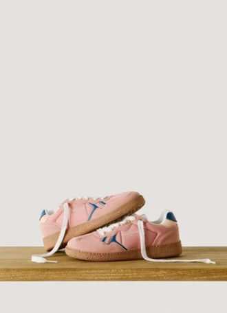 Sneakers med cupsole i mockaeffekt Sneakers med cupsole i mockaeffekt