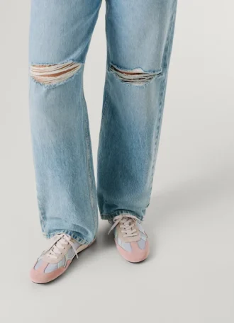 Sneakers med detaljer i mocka – Noa