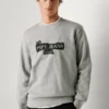 Sweatshirt med rund hals och normal passform