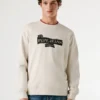 Sweatshirt med rund hals och normal passform Sweatshirt med rund hals och normal passform