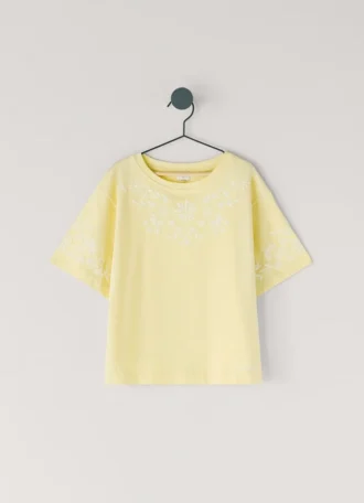 T-shirt med blommig brodyr och avslappnad passform