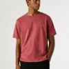 T-shirt med logotryck i normal passform T-shirt med logotryck i normal passform