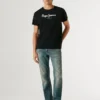 T-shirt med logotyp i normal passform T-shirt med logotyp i normal passform