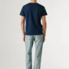 T-shirt med logotyp i normal passform T-shirt med logotyp i normal passform