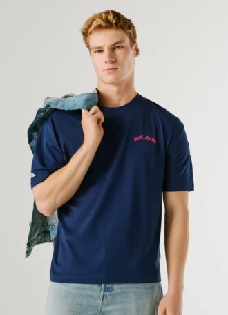 T-shirt med tryck på ryggen