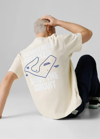 T-shirt med tryck på ryggen och lös passform