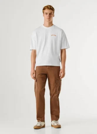 T-shirt med vid passform och tryck på ryggen